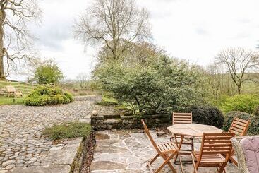 Slade Cottage