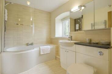St Aubyn Cottage