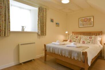 St Aubyn Cottage