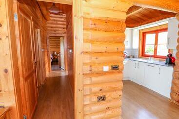 Sycamore Lodge