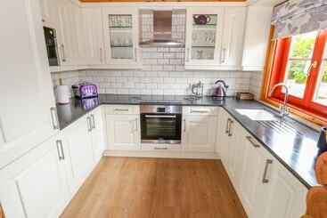 Willow Lodge