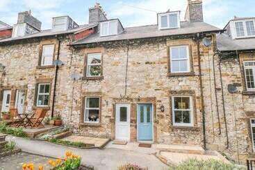 Wyebrow Cottage