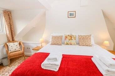 Wyebrow Cottage