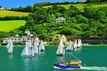3 The Salcombe