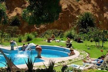 هاستل Paraiso Las Palmeras Lodge
