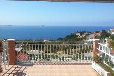 Apartmani Ana