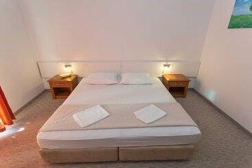 Apartmani Ana