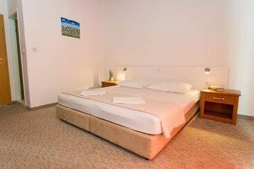 Apartmani Ana