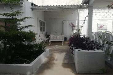 تختخواب و صبحانه Casa Zaida Hostal Vintage