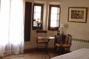 تختخواب و صبحانه El Recés De Corçà