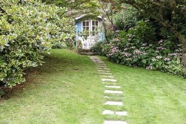 Hadcroft Cottage
