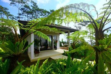 هتل Altavista Villa