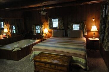 هتل Brackenridge Lodge