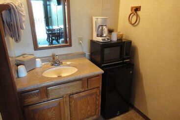 هتل Brackenridge Lodge