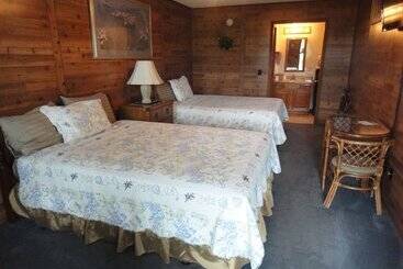 هتل Brackenridge Lodge