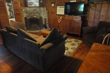 هتل Brackenridge Lodge