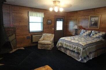هتل Brackenridge Lodge