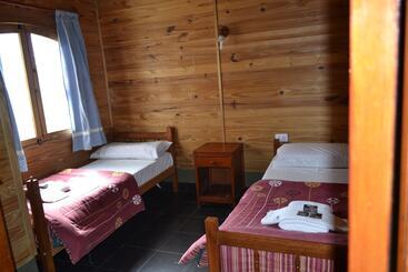 هتل Cabañas Y Hostal Las Marias