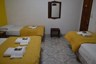 هتل Cabañas Y Hostal Las Marias