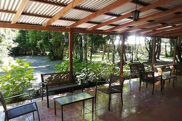 هتل Cabanas Akubra