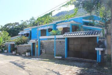 هتل Chalés Blue House