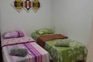 هتل Hostel Airla