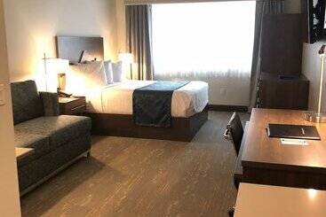 هتل Kodiak Compass Suites