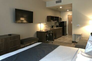 هتل Kodiak Compass Suites