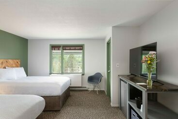 هتل The Lodge At Mount Snow