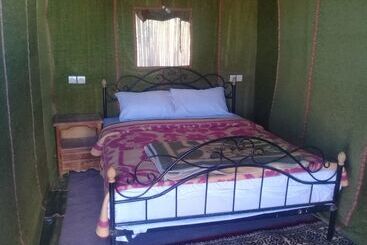 هتل Merzouga Camp Nomad