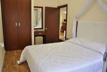 هتل Oykum Tatil Koyu