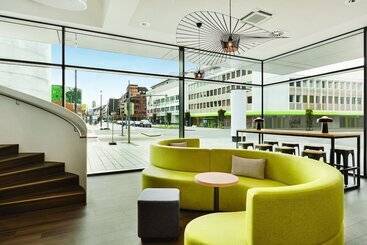 هتل Super 8 By Wyndham Koblenz