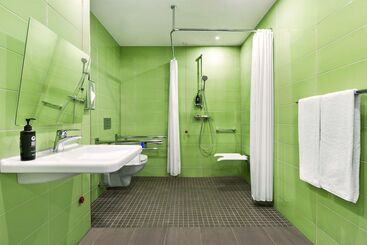 هتل Super 8 By Wyndham Koblenz