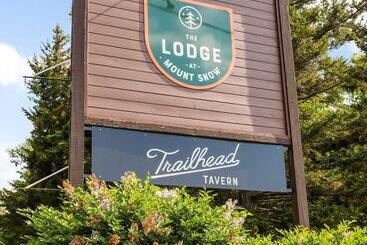 هتل The Lodge At Mount Snow