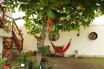 هتل The Sea Garden House