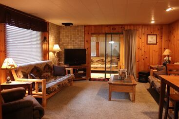 هتل Yellowstone Wildlife Cabins