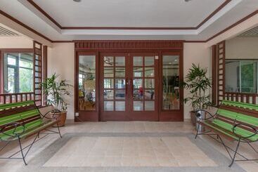 هتل Zen Garden Resort