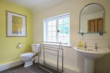 Kettle Cottage