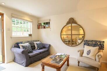 Kettle Cottage