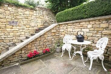 Kettle Cottage