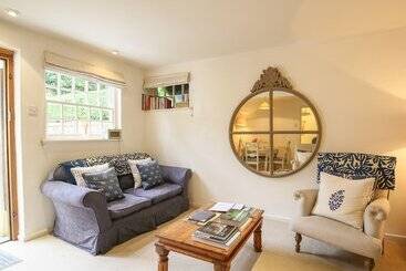 Kettle Cottage