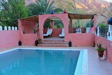 پانسیون Dar Ayour Guest House