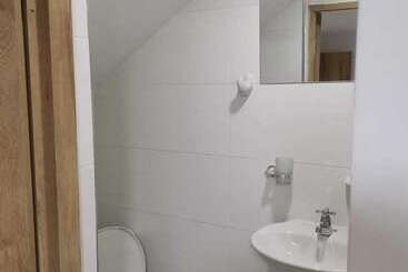 پانسیون Hostal Central Casa Del Turista