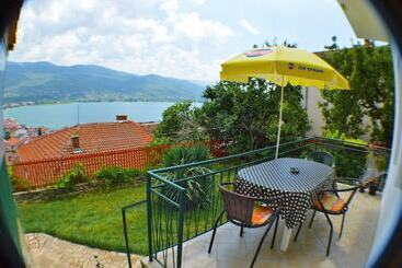 پانسیون Villa Ohrid