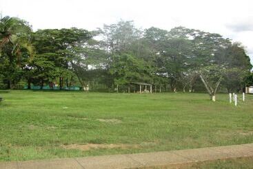 استراحتگاه Centro Vacacional Y De Eventos Araguaney