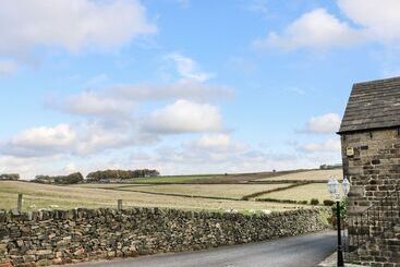 Riber View Barn