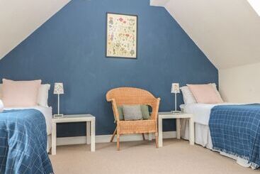 Somerford Cottage