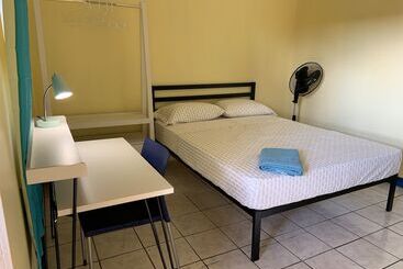 The Waterfront Inn   Hostel - Antigua-English Harbour