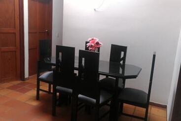 Villa Paraíso   Hostel