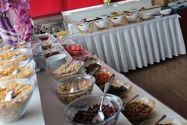 4 Eylül Otel